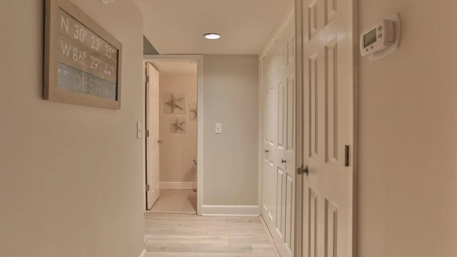 Southbay By The Gulf 132 Is A Completely Renovated 3 Bedroom Beach Front Townhome In Destin Holiday home